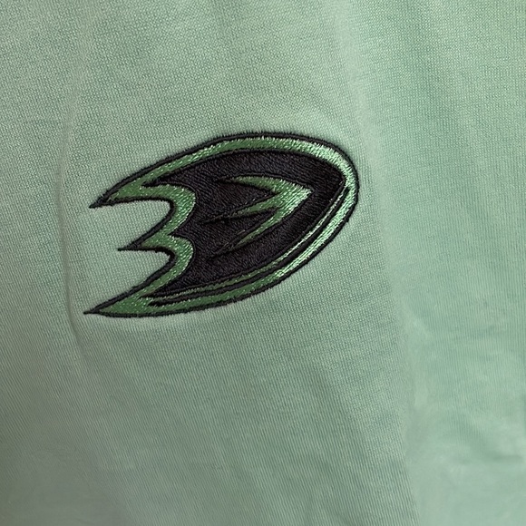 Peter Millar Polo (L) NWT - Picture 3 of 3